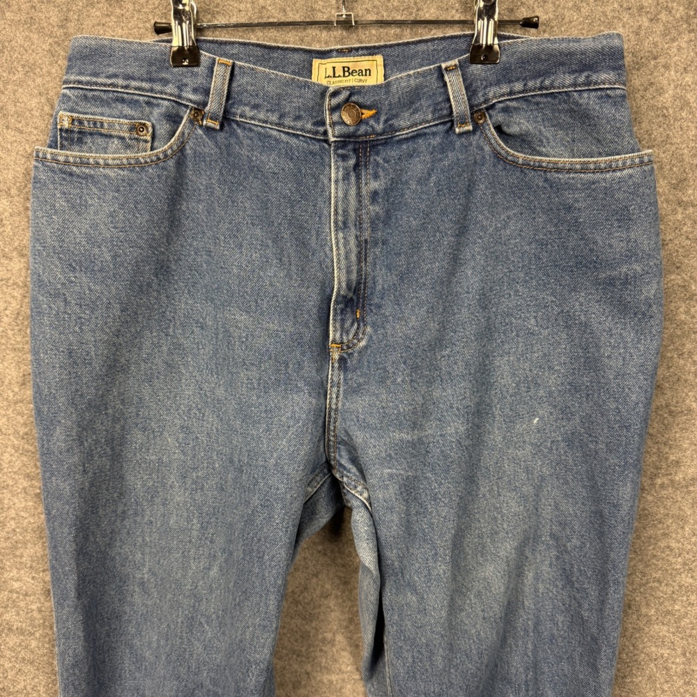 LLBean Classic Fit Curvy Jeans Medium Wash Denim Women Size 16 Reg - Picture 3 of 8